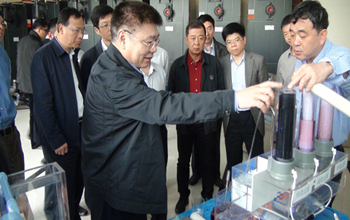 福建省委常委、廈門市委書記王蒙徽及有關部門負責人一行蒞臨公司視察